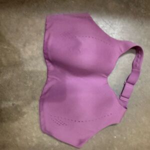 Lululemon Purple Sports Bra 36ddd EUC